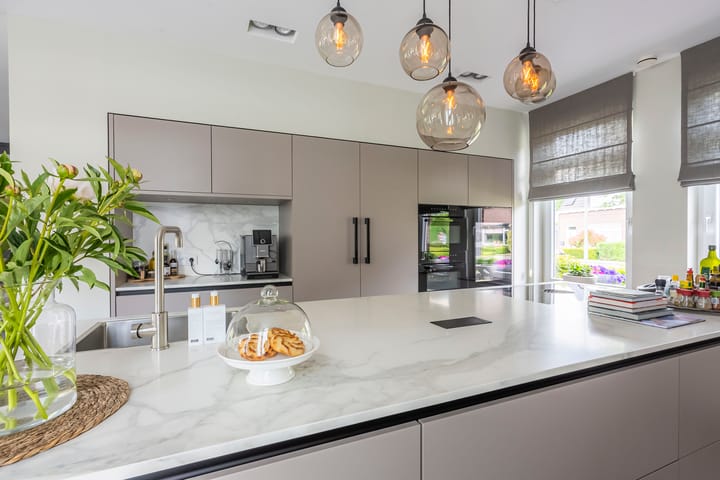 Foto 17 van Heistraat 10-A