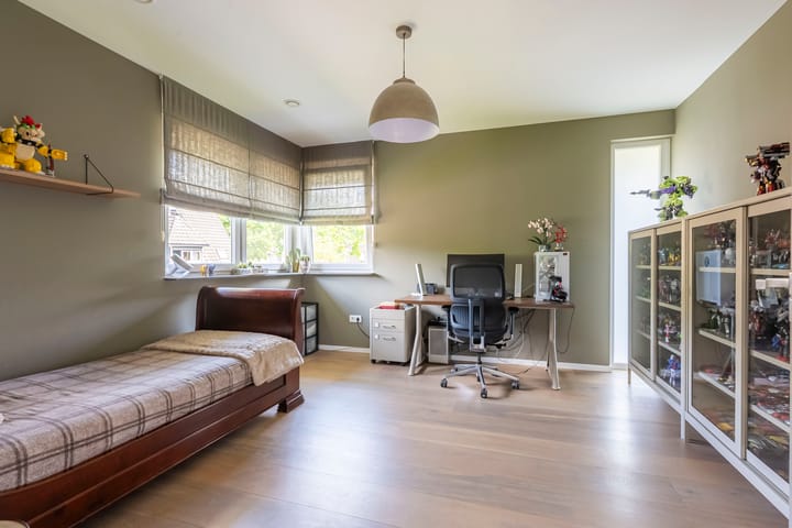 Foto 28 van Heistraat 10-A