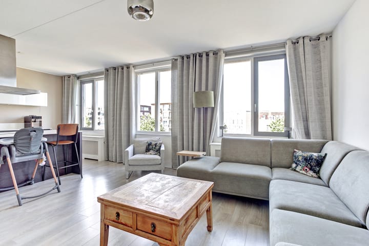 Photo 12 of Oostenrijkstraat 27