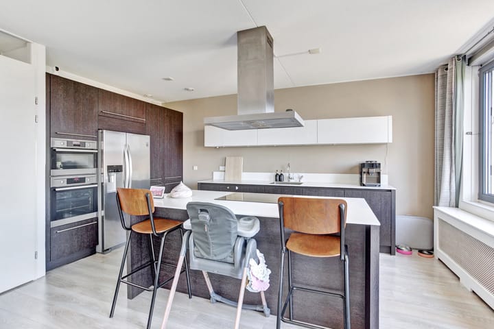 Photo 15 of Oostenrijkstraat 27