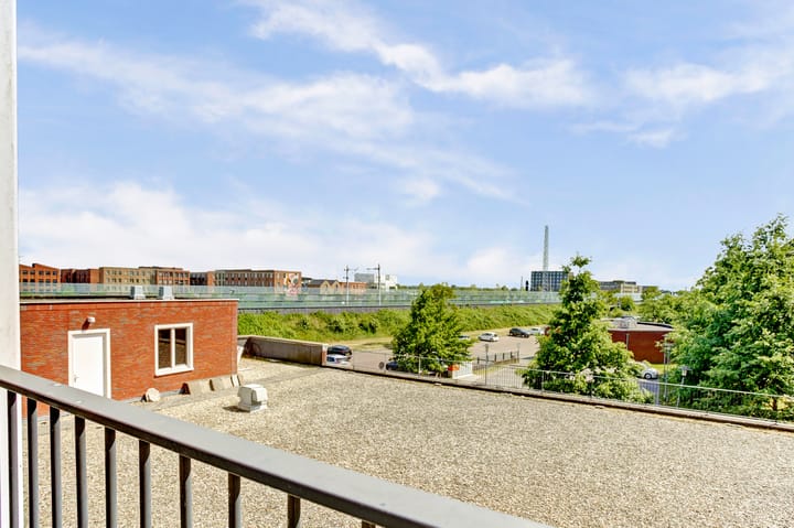 Photo 30 of Oostenrijkstraat 27