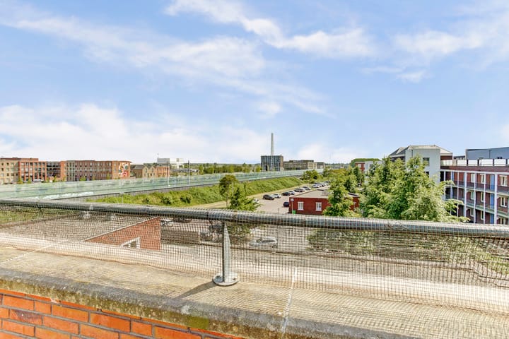 Photo 33 of Oostenrijkstraat 27