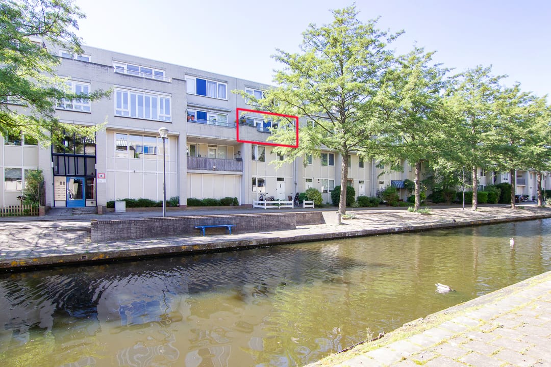 Photo 1 of Charta 77-Vaart 54