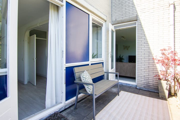 Foto 24 van Charta 77-Vaart 54