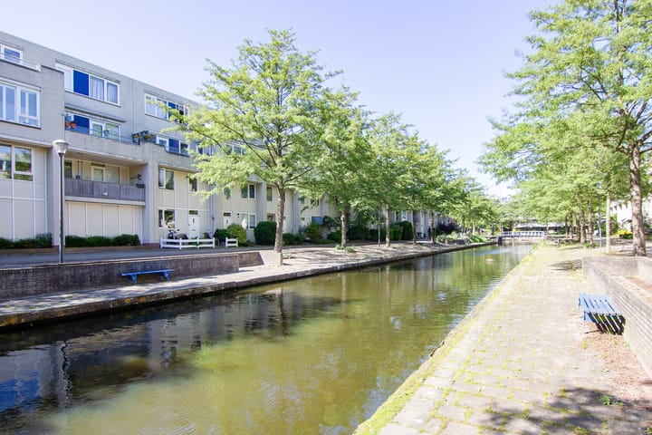 Foto 34 van Charta 77-Vaart 54