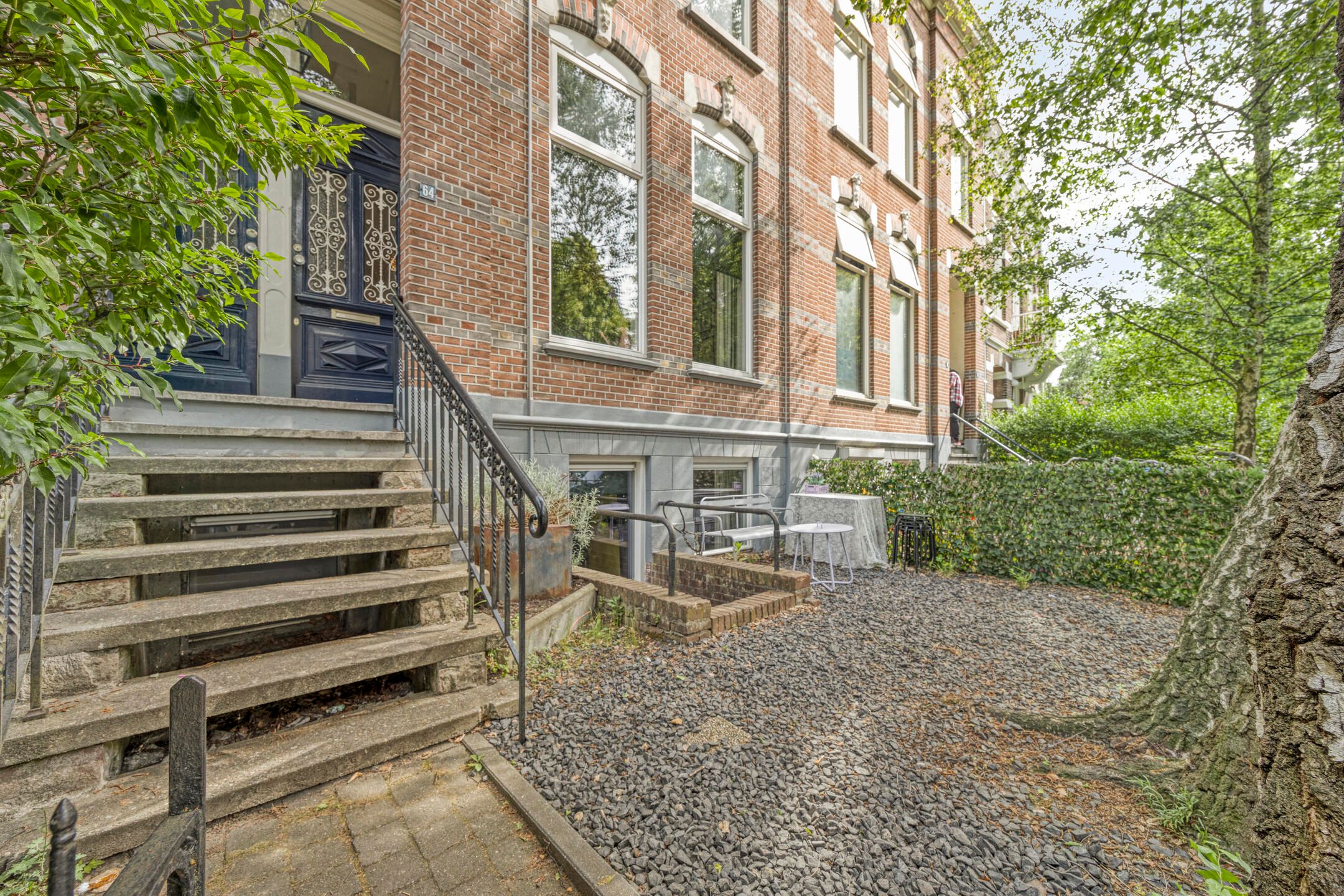 Foto 36 van Burghardt van den Berghstraat 66