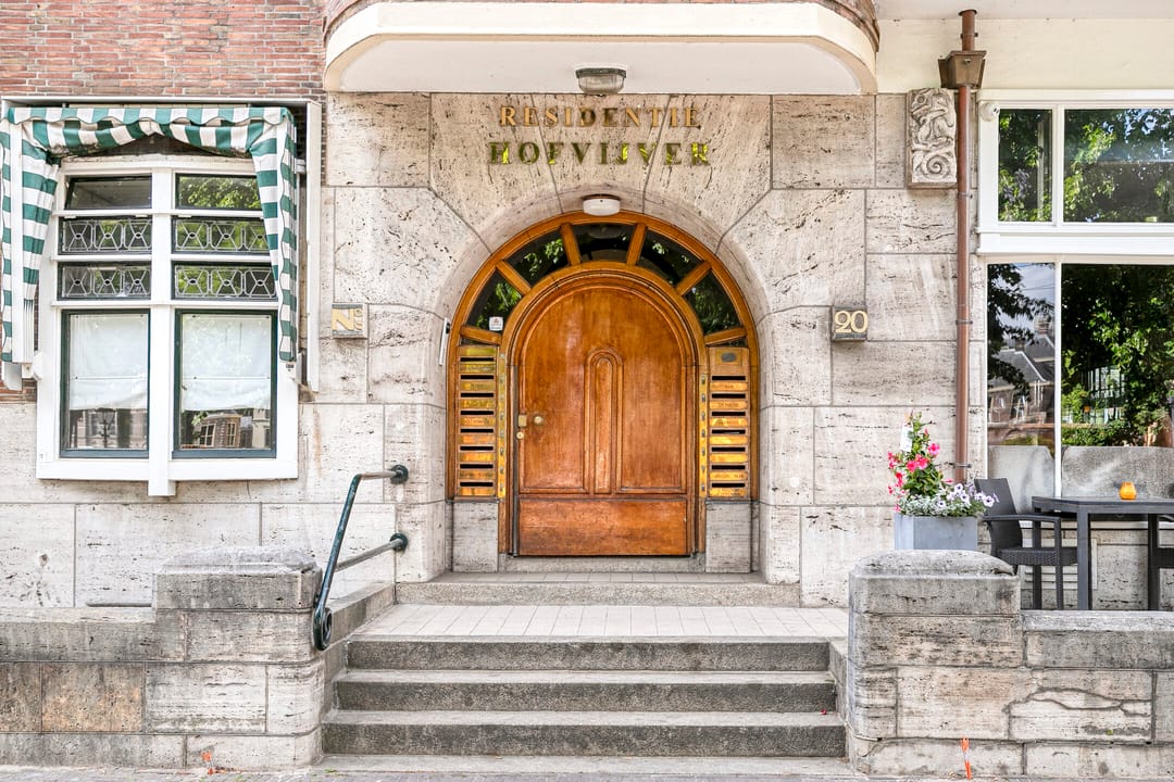 Photo 2 of Lange Vijverberg 20-N