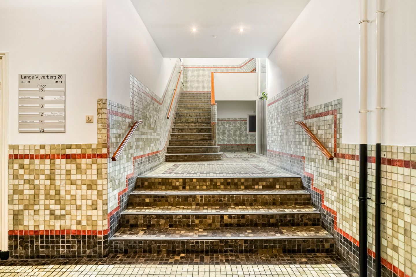 Photo 29 of Lange Vijverberg 20-N