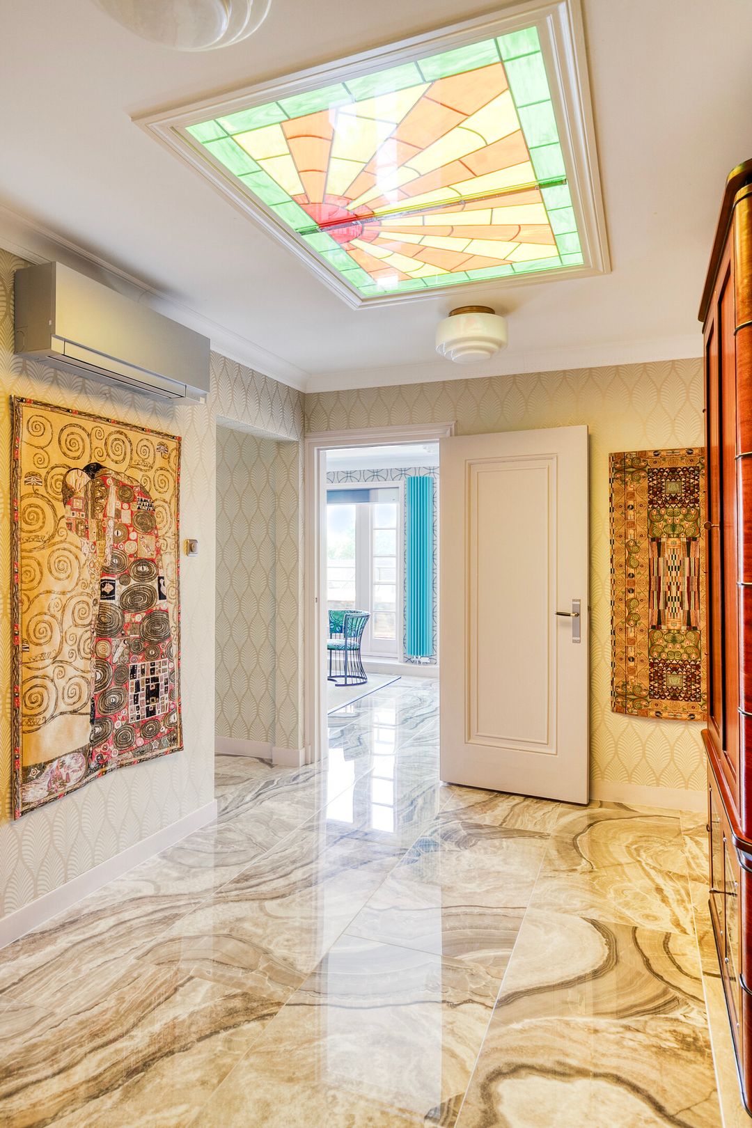 Photo 11 of Lange Vijverberg 20-N