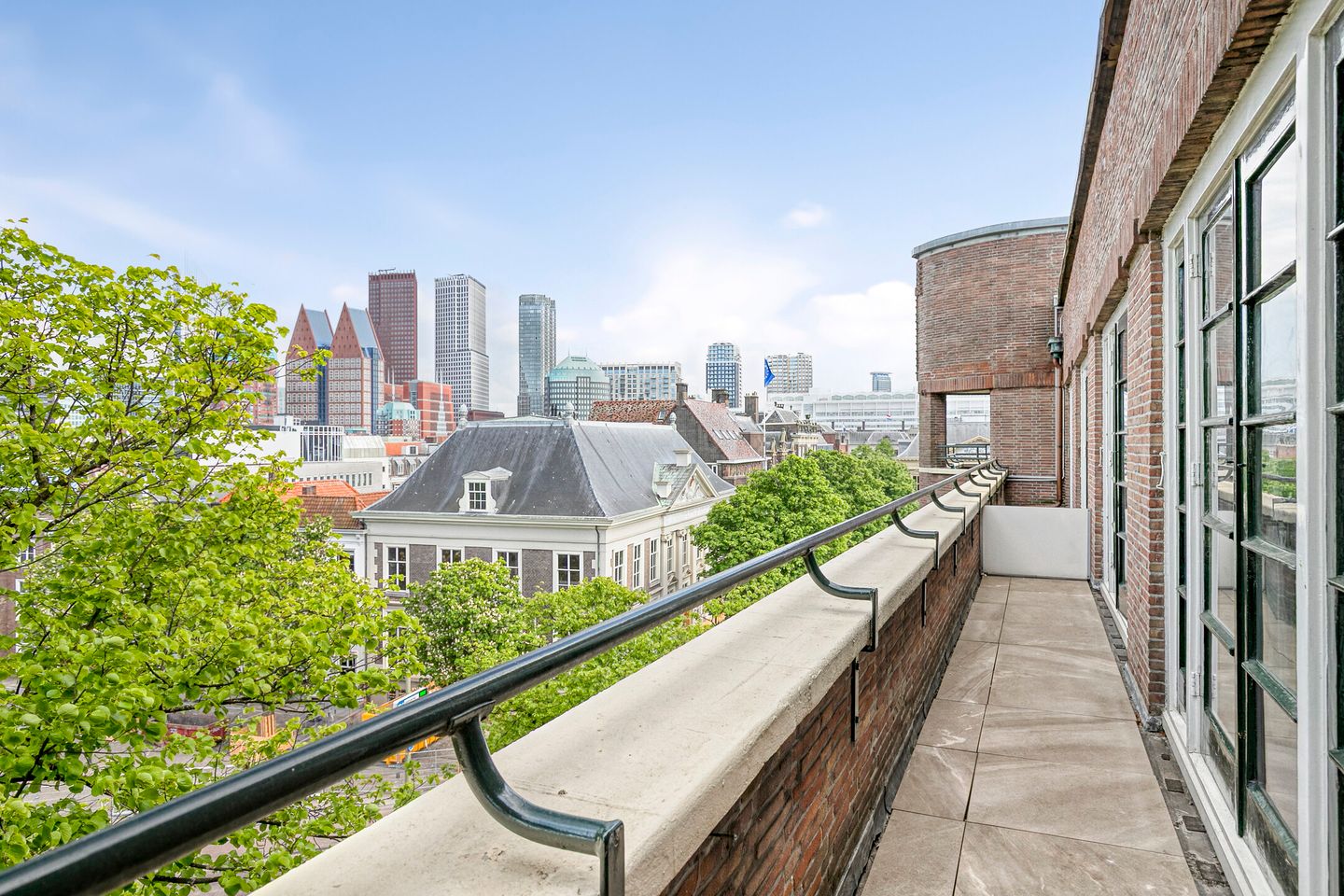 Photo 25 of Lange Vijverberg 20-N