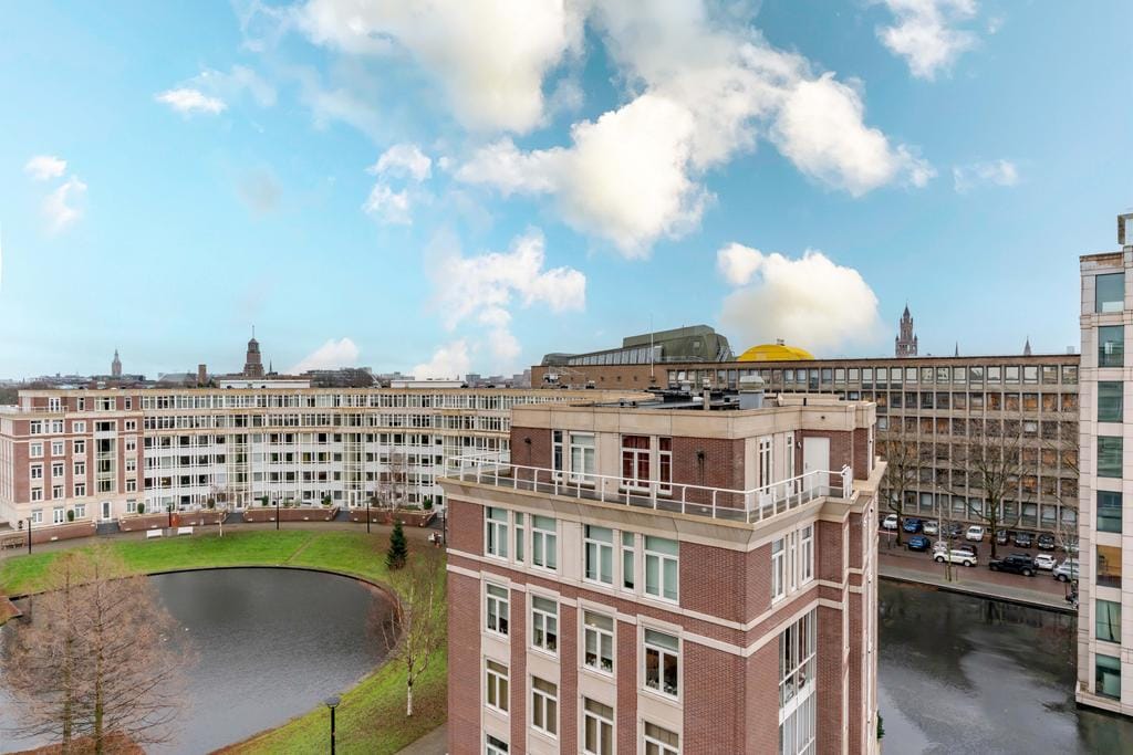 Foto 12 van Burgemeester De Monchyplein 227