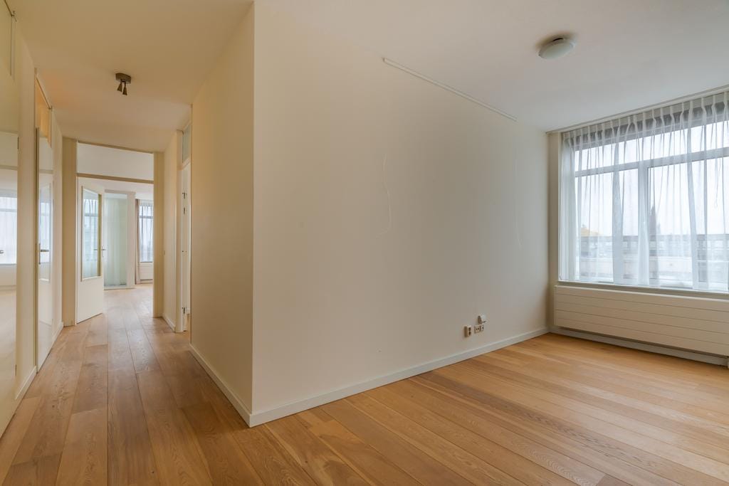 Foto 6 van Burgemeester De Monchyplein 227