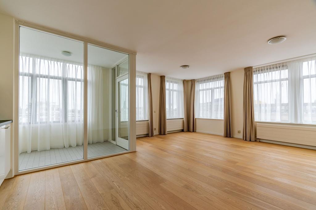 Foto 23 van Burgemeester De Monchyplein 227