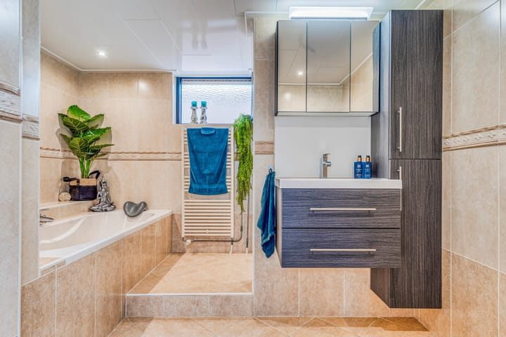 Foto 19 van Oosterdiep WZ 115