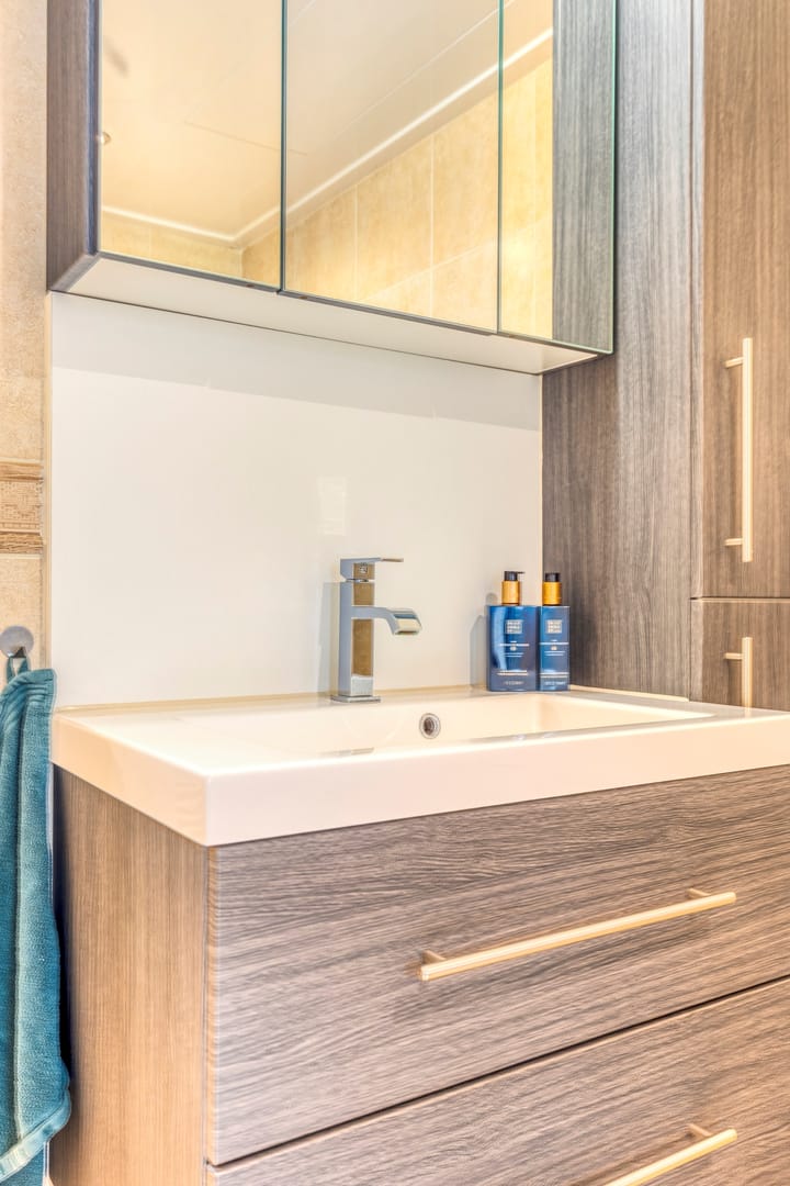 Foto 21 van Oosterdiep WZ 115