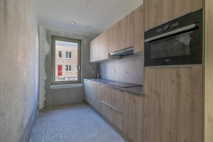 Foto 8 van Johanna Westenengweg 9