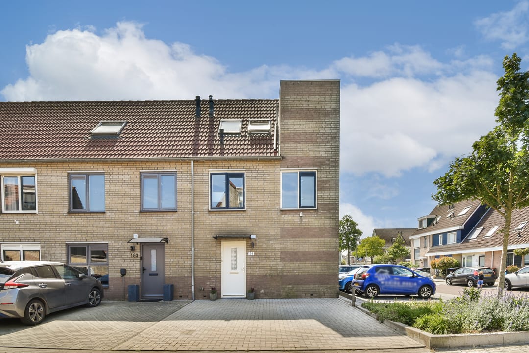 Foto 1 van Mina Krüseman-erf 184