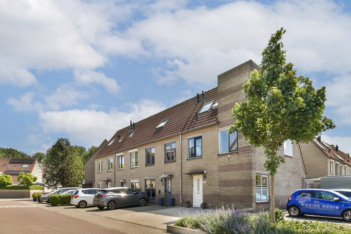 Foto 6 van Mina Krüseman-erf 184