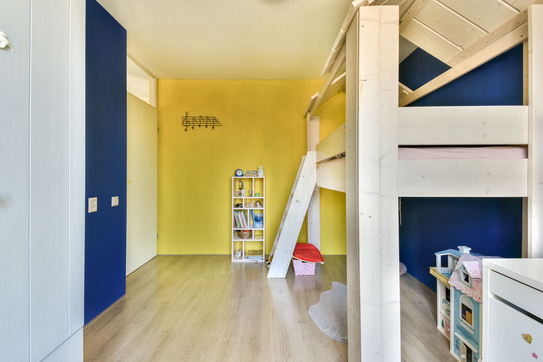 Foto 24 van Mina Krüseman-erf 184