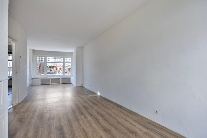 Foto 15 van van Sevenbergestraat 58