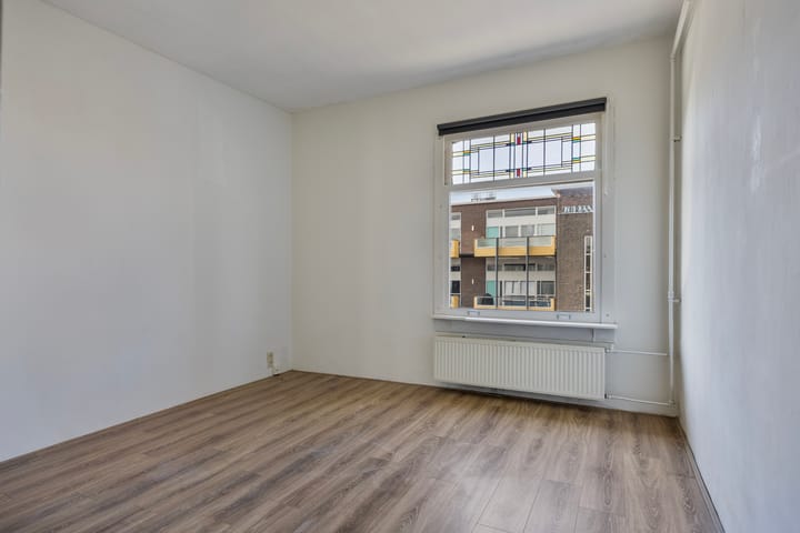 Foto 23 van van Sevenbergestraat 58