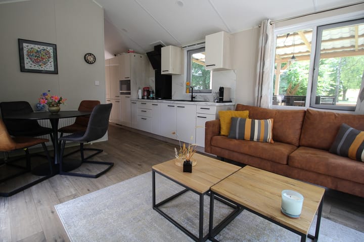 Foto 5 van Erkemederweg 79-161