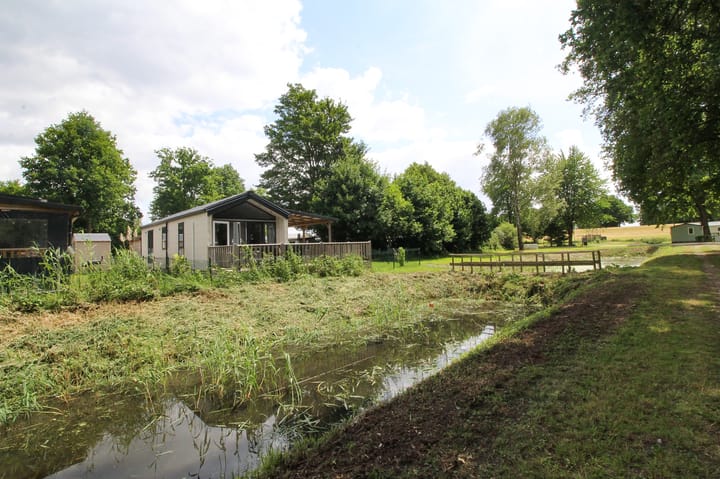 Foto 32 van Erkemederweg 79-161