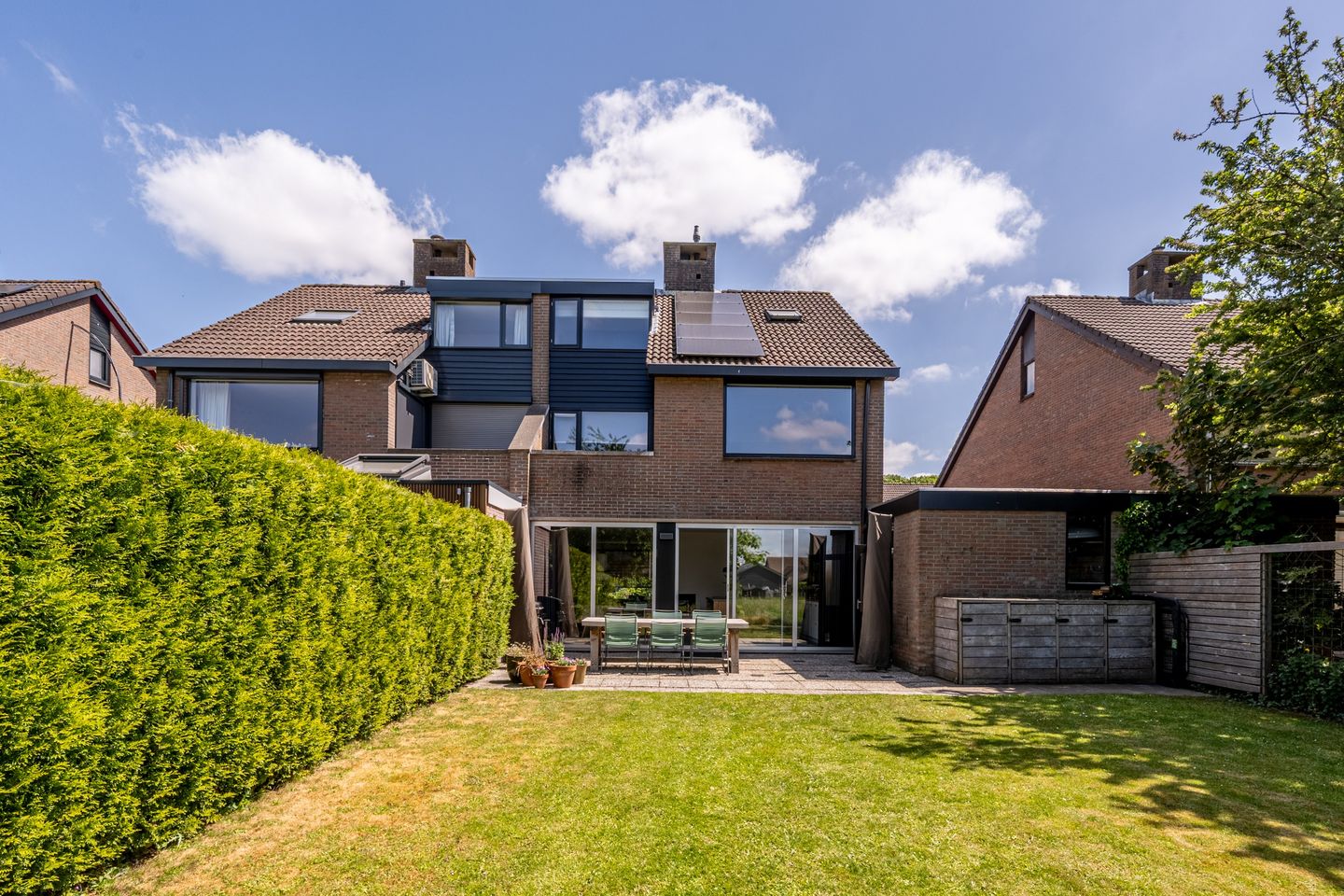 Photo 1 of Zeggegors 12