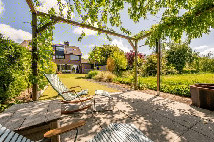 Photo 2 of Zeggegors 12