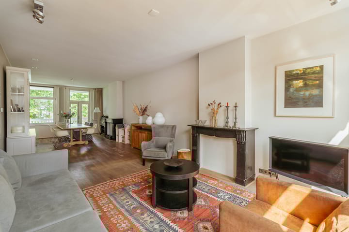 Foto 2 van Brederodestraat 4-2