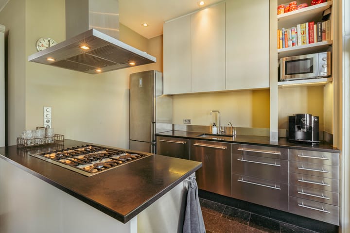 Foto 18 van Brederodestraat 4-2