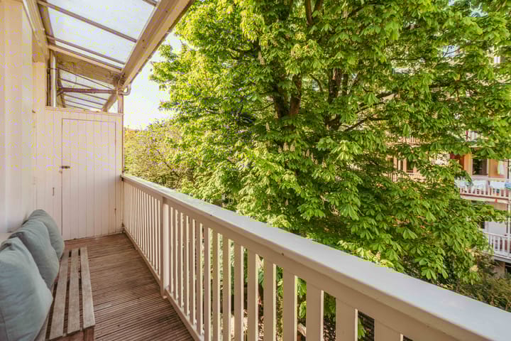 Foto 23 van Brederodestraat 4-2