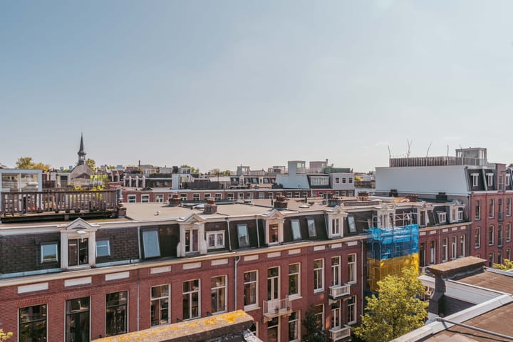 Foto 43 van Brederodestraat 4-2