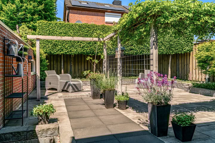 Foto 2 van Arthur van Schendelstraat 10