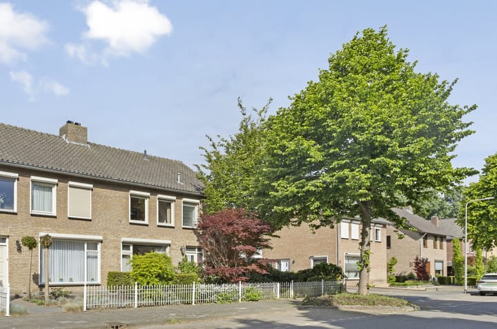 Foto 1 van Hoefstraat 10