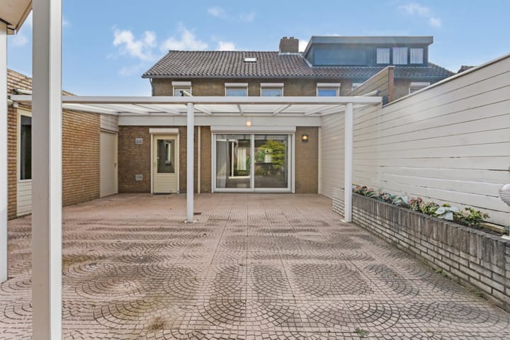 Foto 37 van Hoefstraat 10