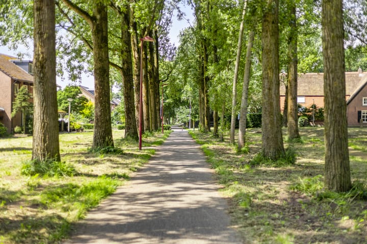 Foto 44 van Hoefstraat 10