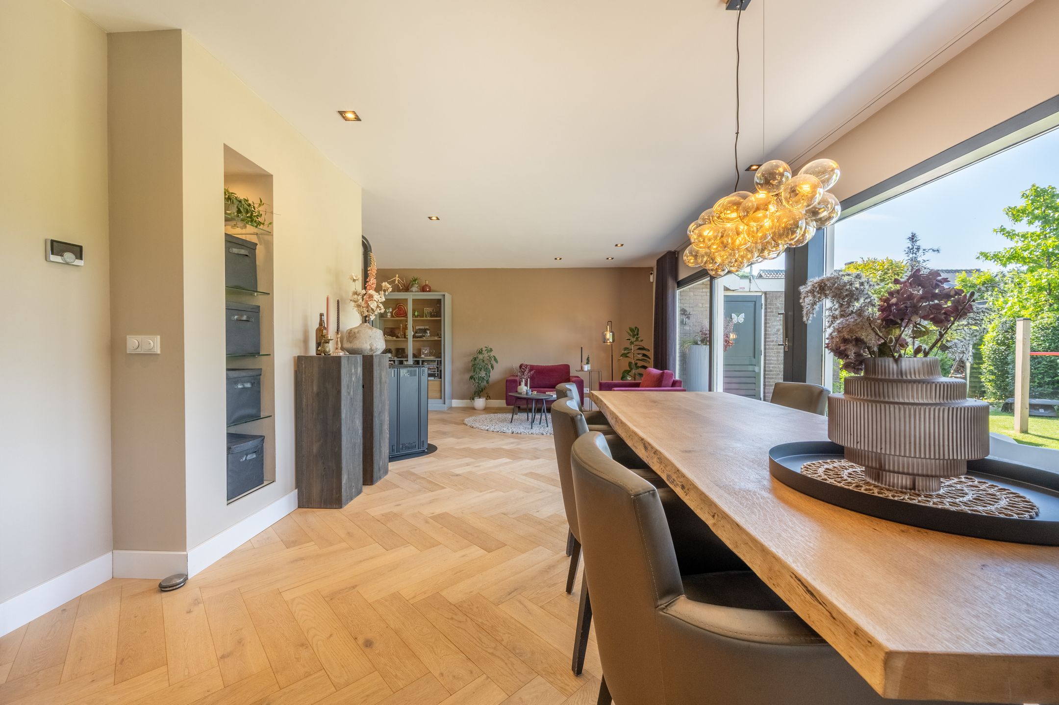 Foto 9 van van Limburg Stirumlaan 13