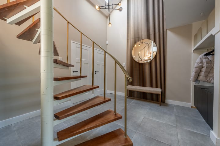 Foto 36 van van Limburg Stirumlaan 13