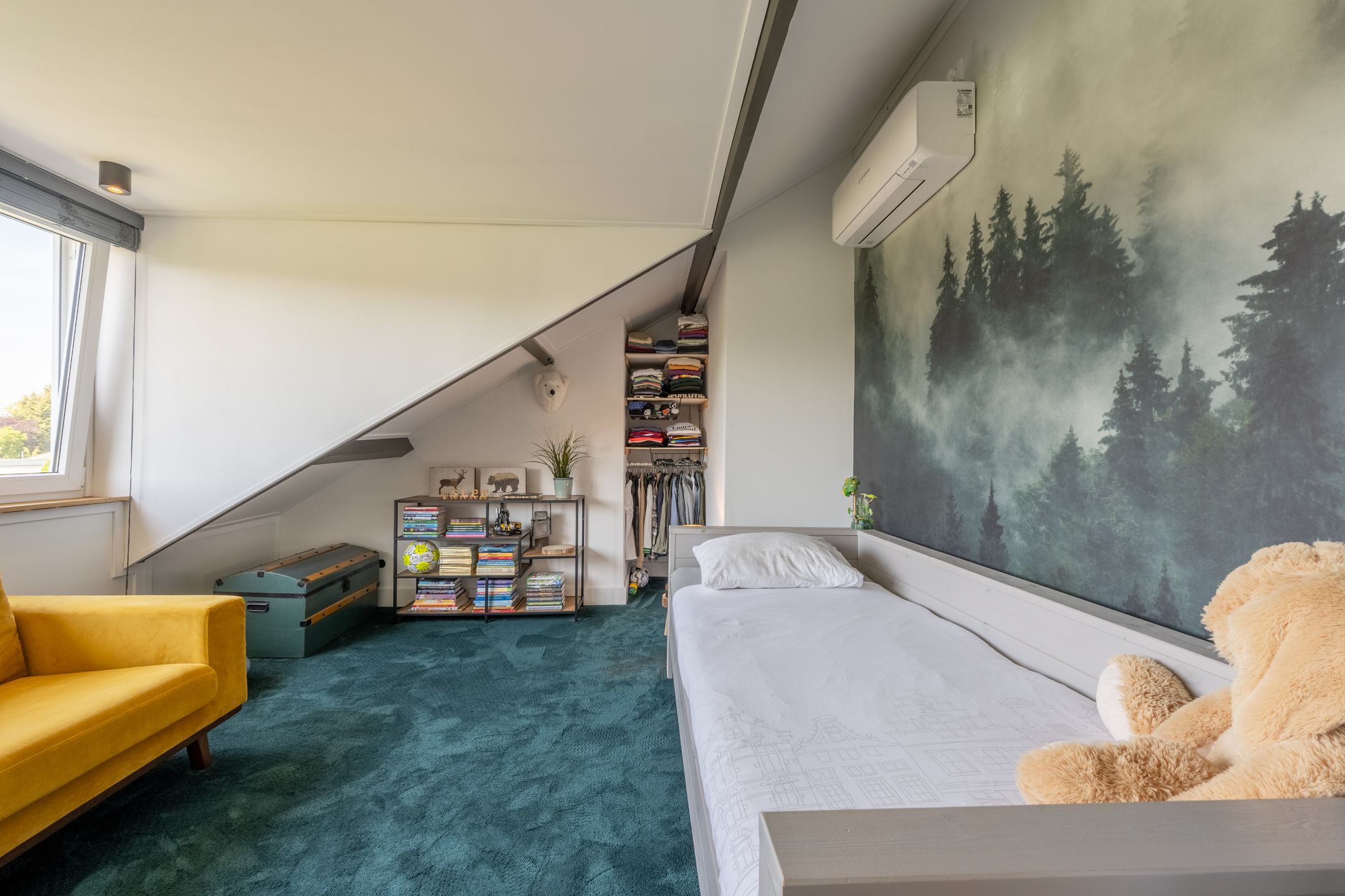 Foto 51 van van Limburg Stirumlaan 13