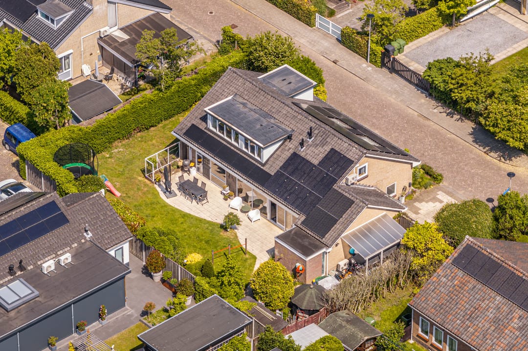 Foto 62 van van Limburg Stirumlaan 13