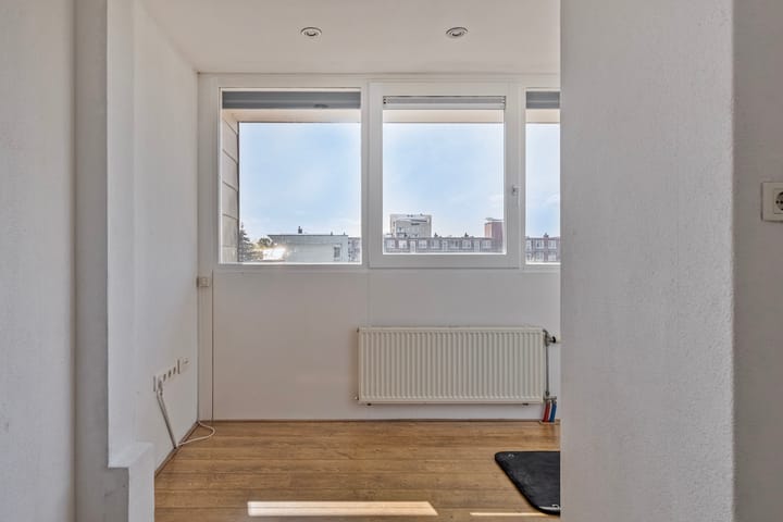 Photo 37 of Louis Armstrongstraat 26