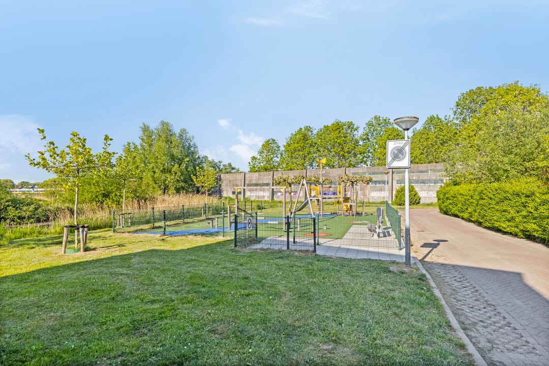 Photo 43 of Louis Armstrongstraat 26