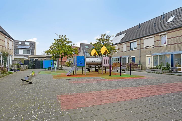 Photo 44 of Louis Armstrongstraat 26