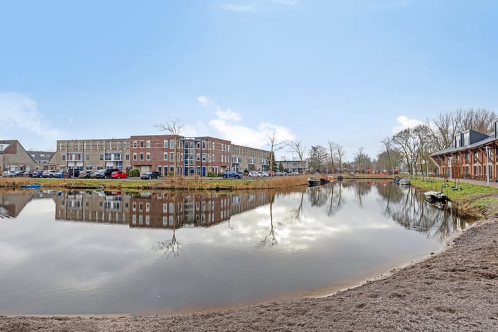 Photo 45 of Louis Armstrongstraat 26