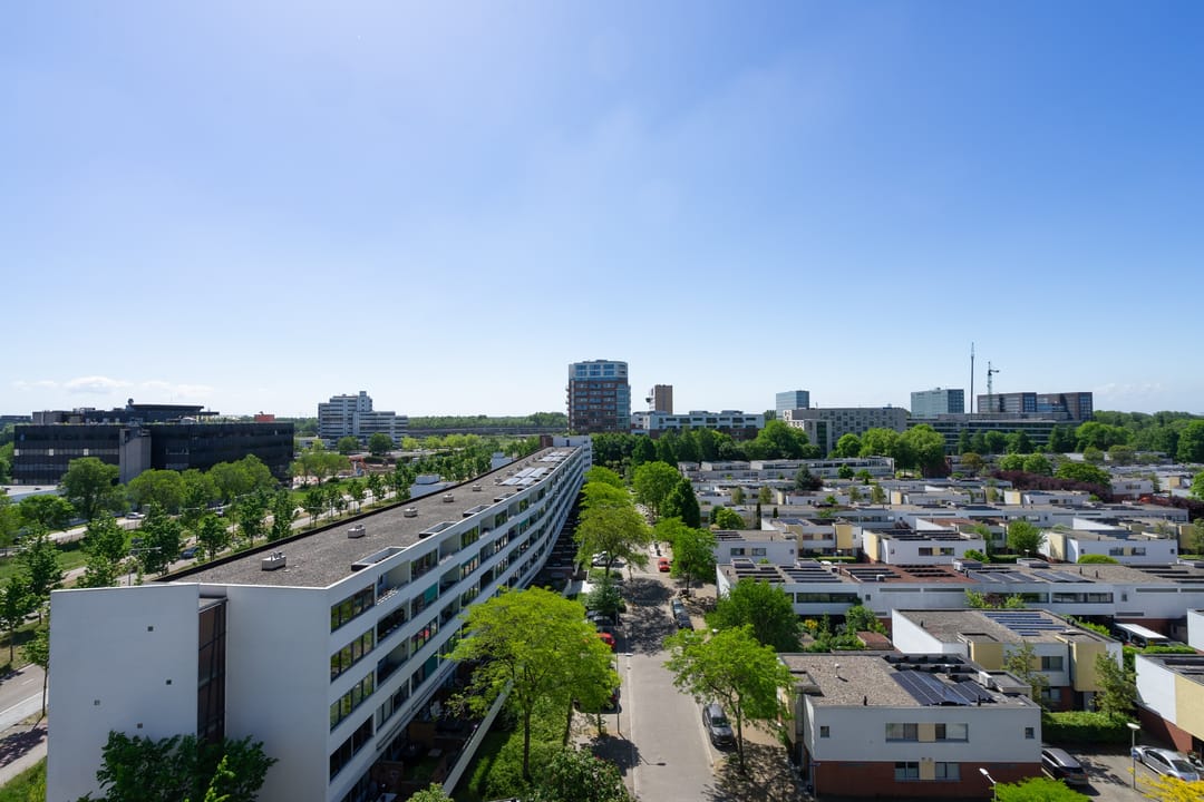 Photo 16 of Chet Bakerstraat 201