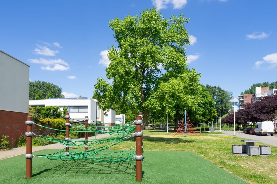 Photo 32 of Chet Bakerstraat 201