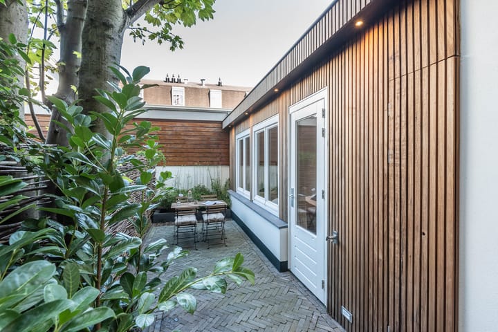 Photo 25 of Sluisstraat 38-H