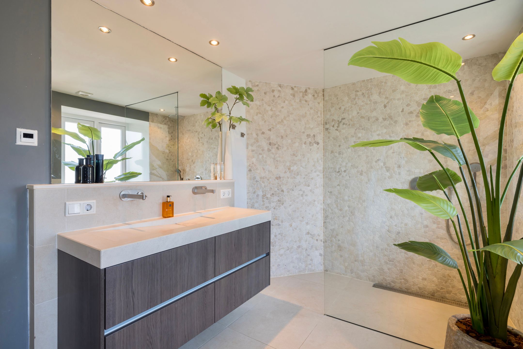 Foto 30 van George Perklaan 15