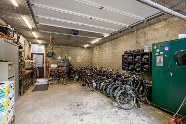 Foto 42 van Venloseweg 55